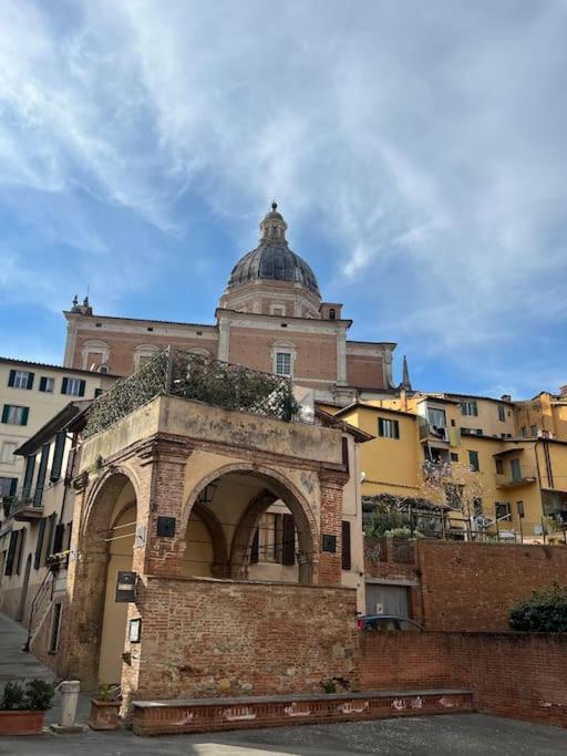 Nel Cuore Della Citta Sienne Extérieur photo