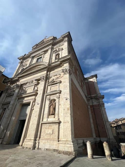 Nel Cuore Della Citta Sienne Extérieur photo